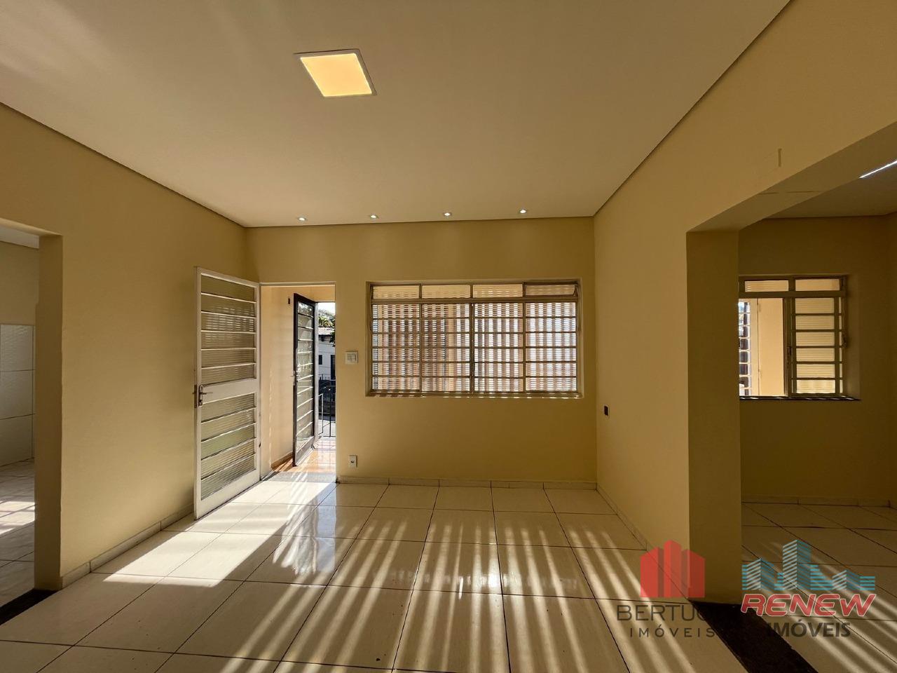 Casa para aluguel Vila Santana em Valinhos: 