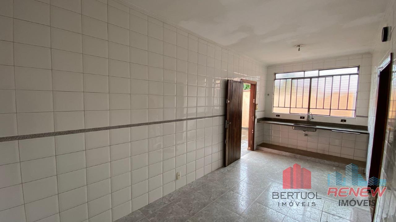 Casa para aluguel Vila Santana em Valinhos: 