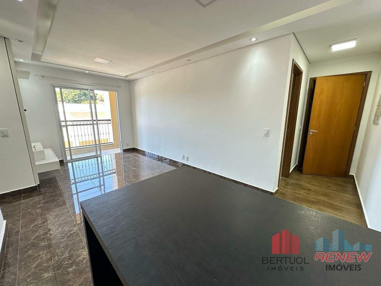 Apartamento para aluguel Centro em Vinhedo: 