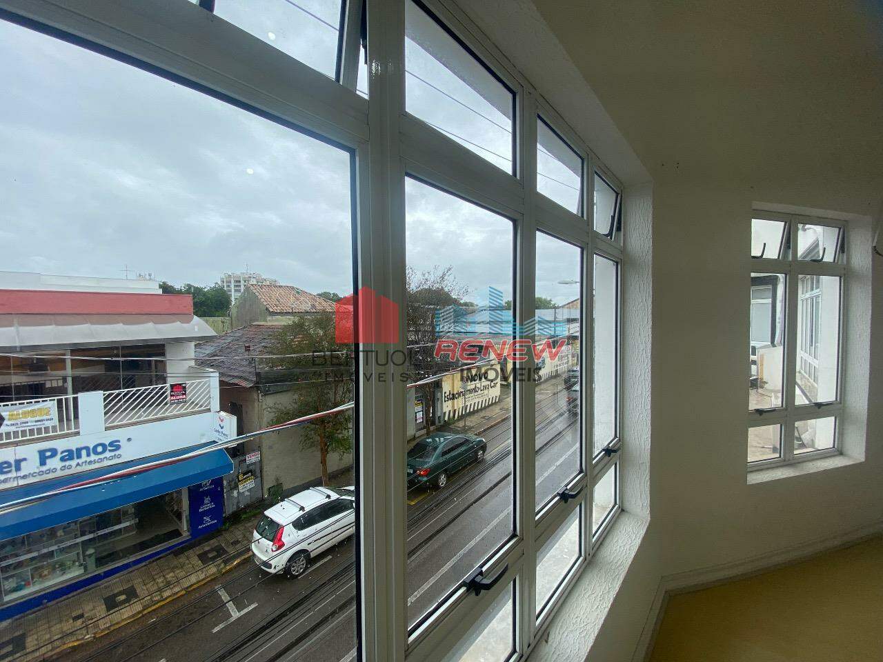 Sala para aluguel Centro em Vinhedo: 