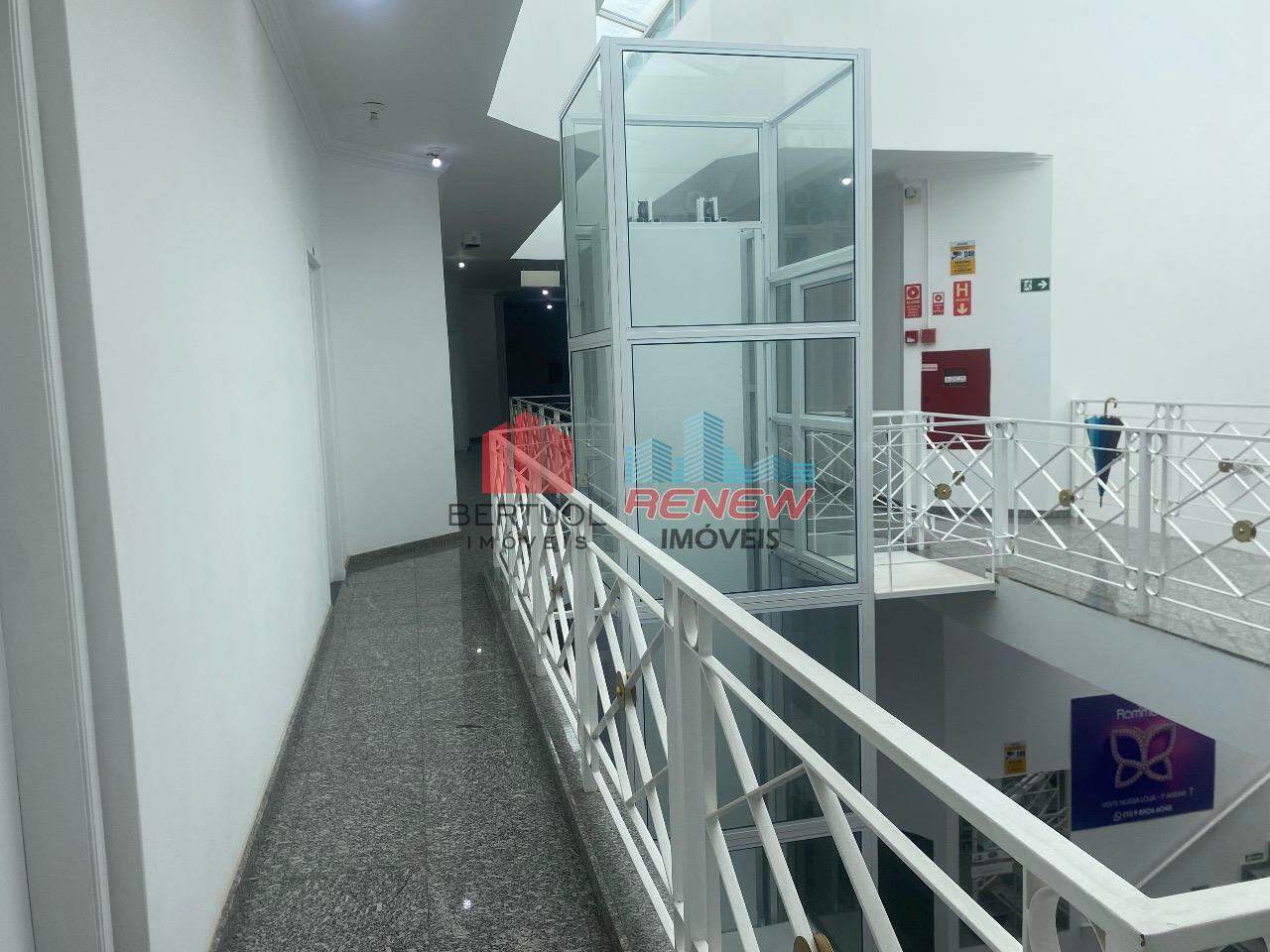 Sala para aluguel Centro em Vinhedo: 