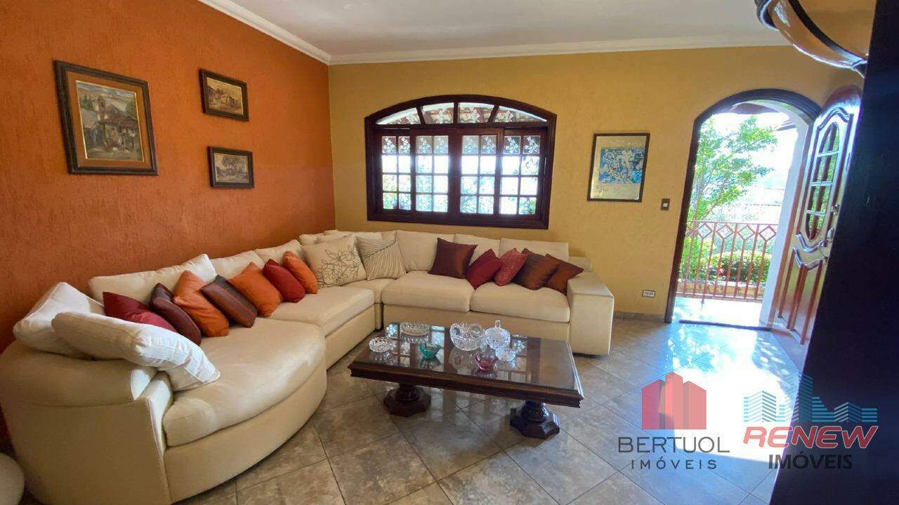 Casa à venda Centro em Vinhedo: 