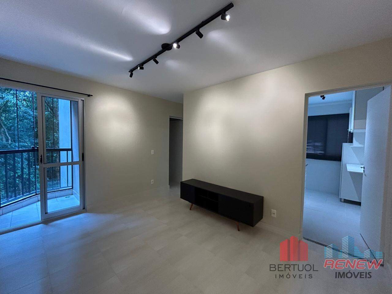 Apartamento à venda Condomínio Residencial Bosque do Frutal em Valinhos: Condomínio Residencial Bosque do Frutal-sala