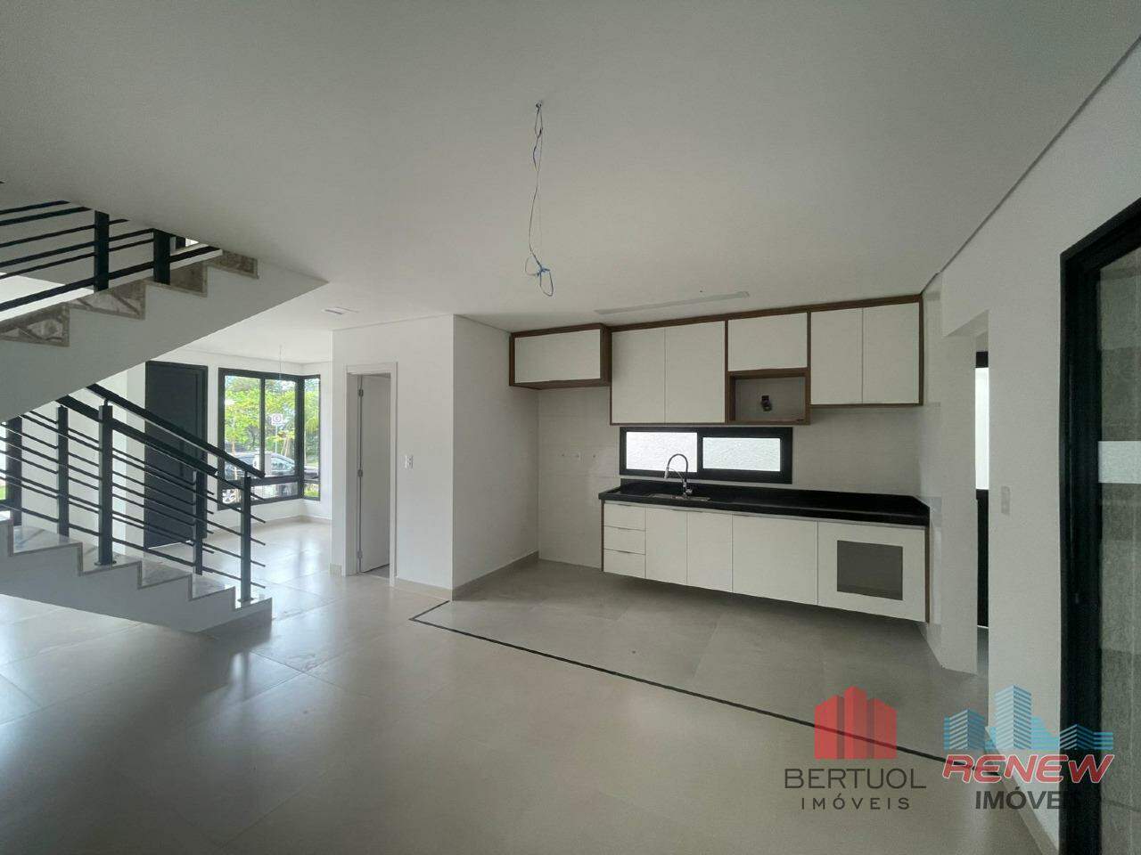 Casa de Condomínio para aluguel Mont Blanc Village em Vinhedo: 