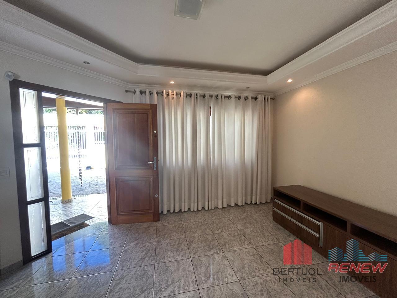 Casa para aluguel Pinheirinho em Vinhedo: Casa Pinheirinho