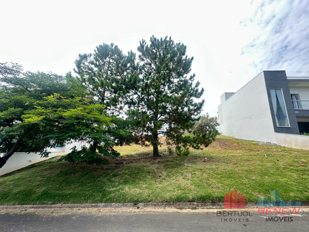 Terreno em condomínio à venda Residencial Phytus em Cabreúva: 