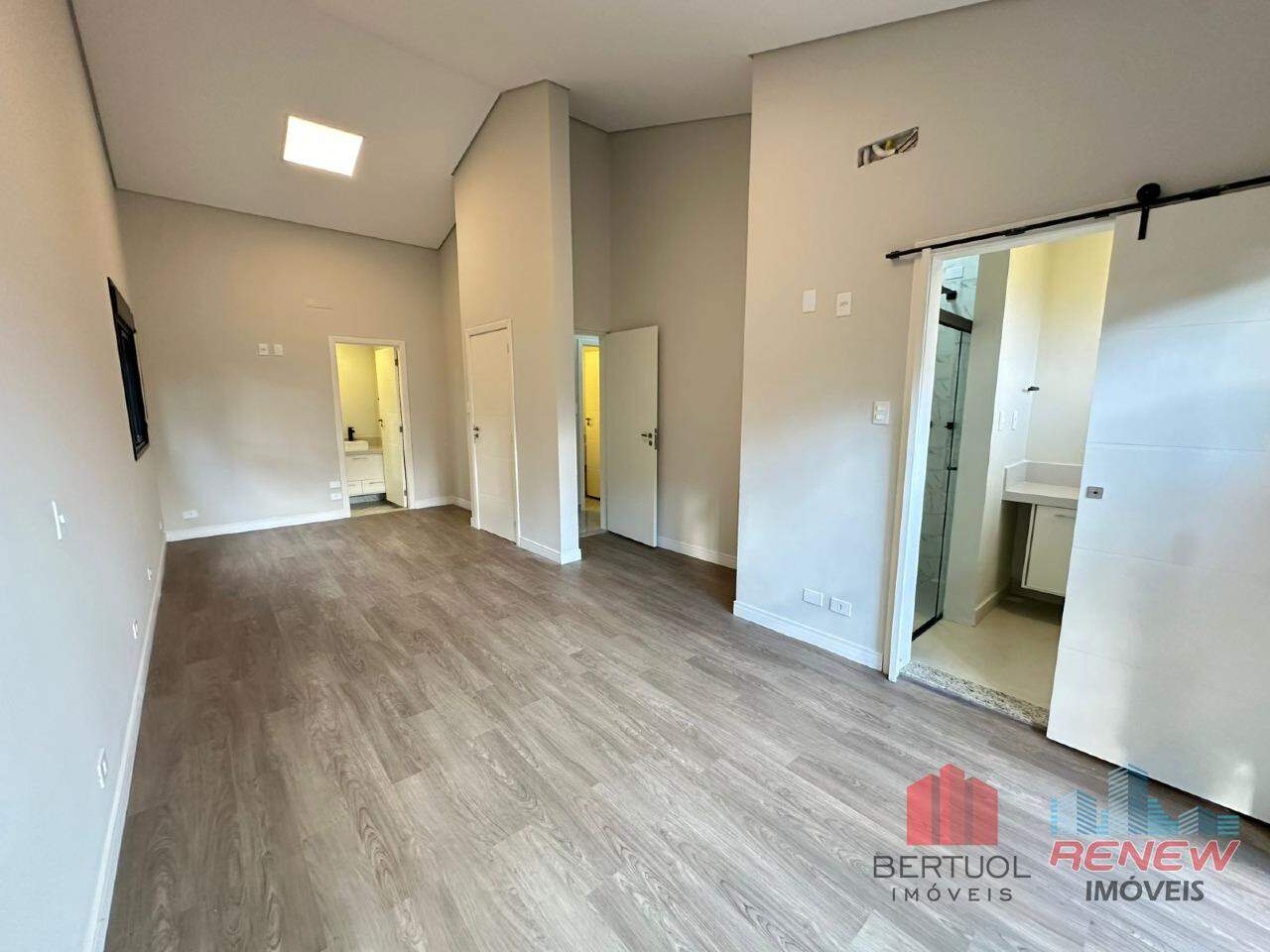 Casa de Condomínio à venda Marambaia em Vinhedo: 