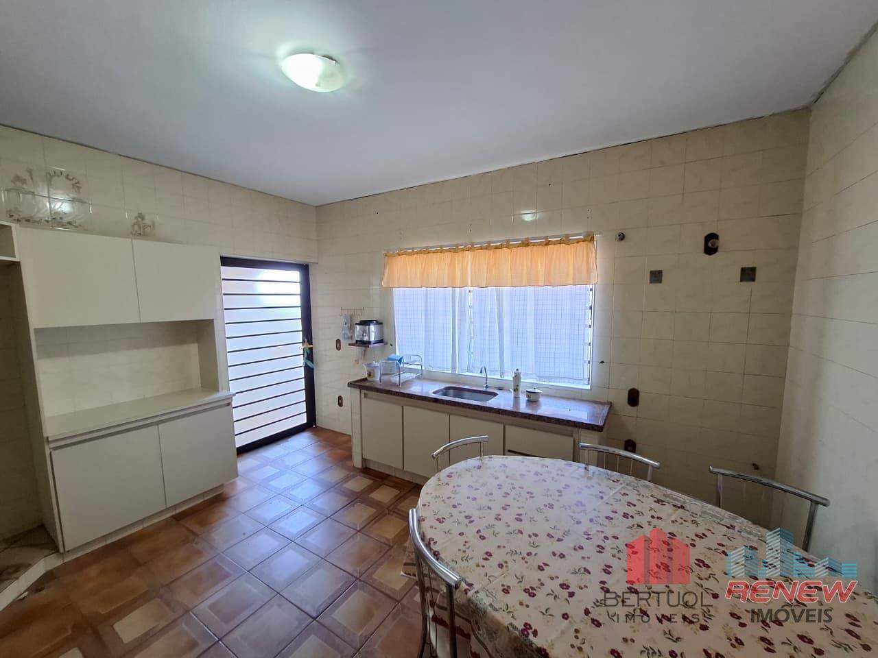 Casa à venda Centro em Vinhedo: 