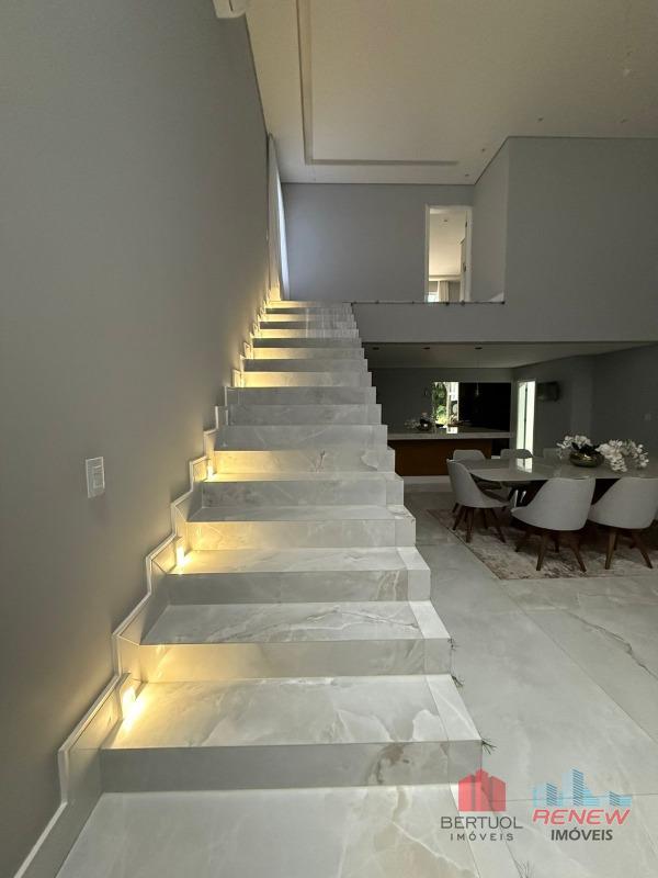 Casa à venda Residencial do Jatobá em Vinhedo: SALA