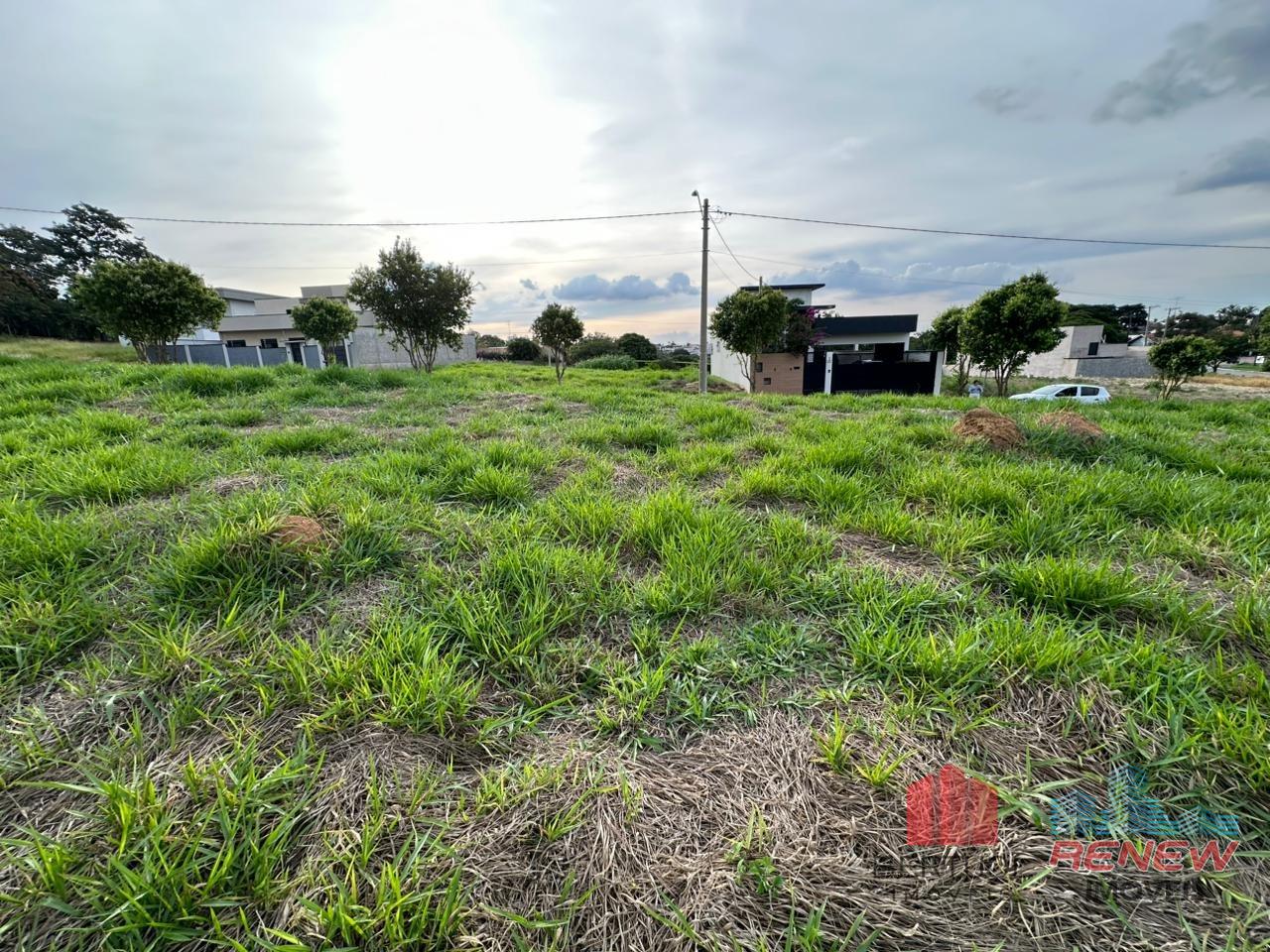 Terreno à venda Pinheirinho em Vinhedo: TERRENO