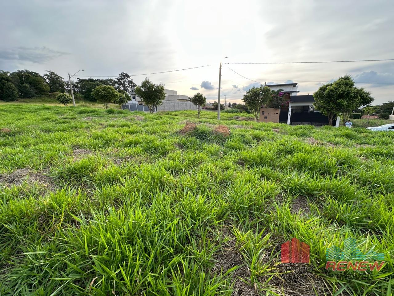Terreno à venda Pinheirinho em Vinhedo: TERRENO