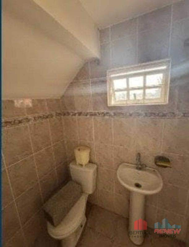 Casa com Edicula à venda Jardim Pacaembu em Jundiaí: 