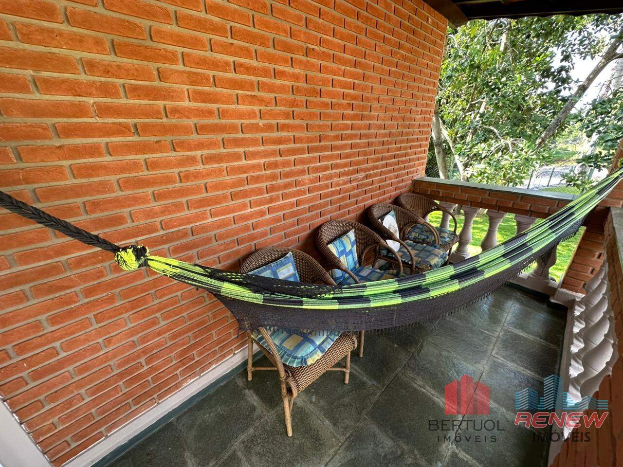 Chácara à venda Pinheirinho em Vinhedo: VARANDA