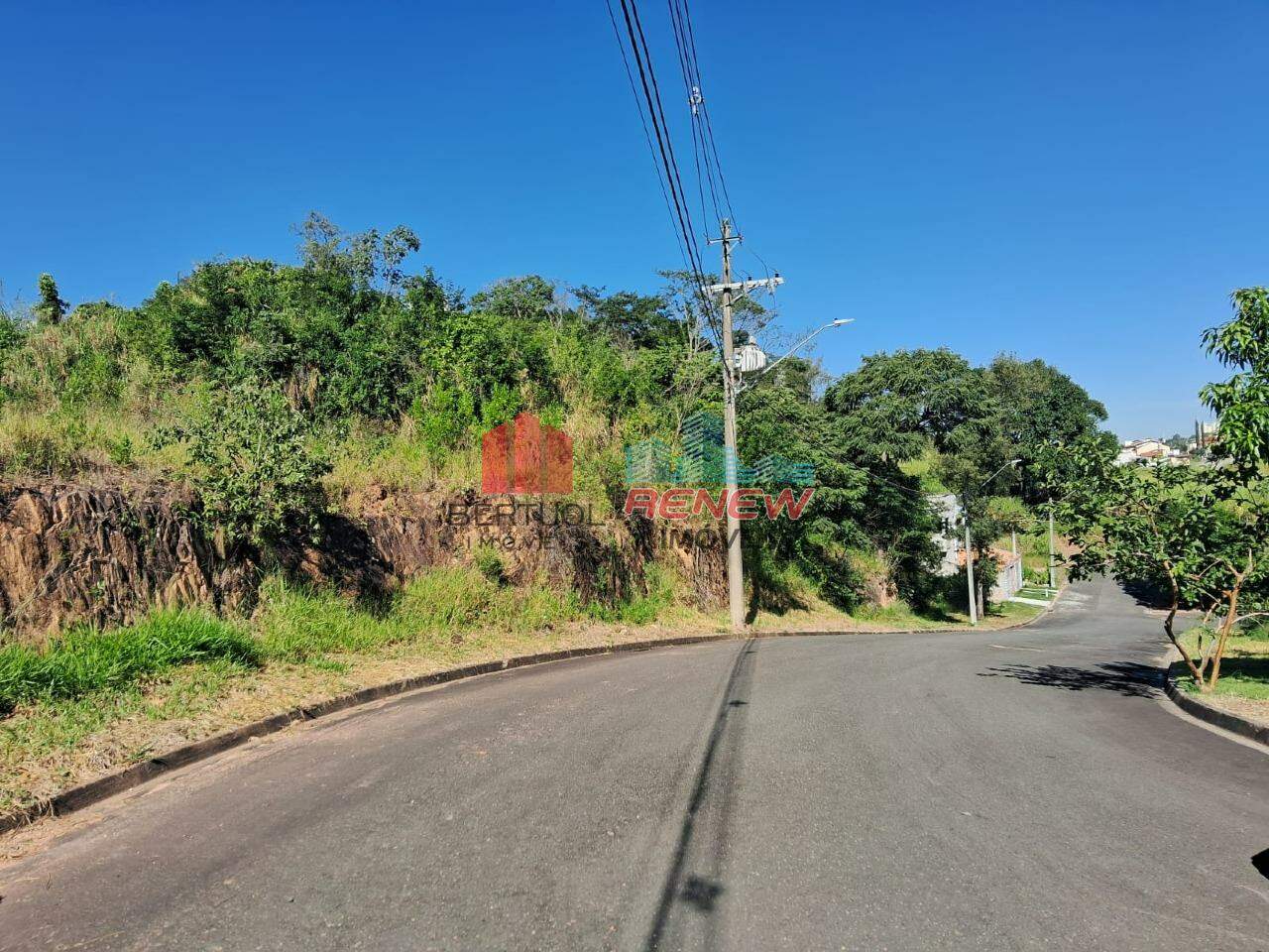 Terreno à venda Residencial Recanto das Aguas em Valinhos: 