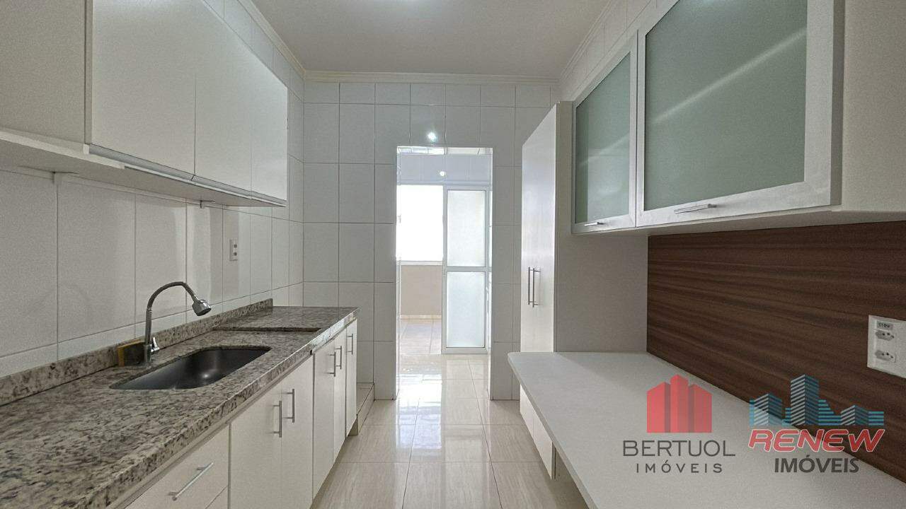Apartamento à venda Residencial das Oliveiras em Vinhedo: COZINHA