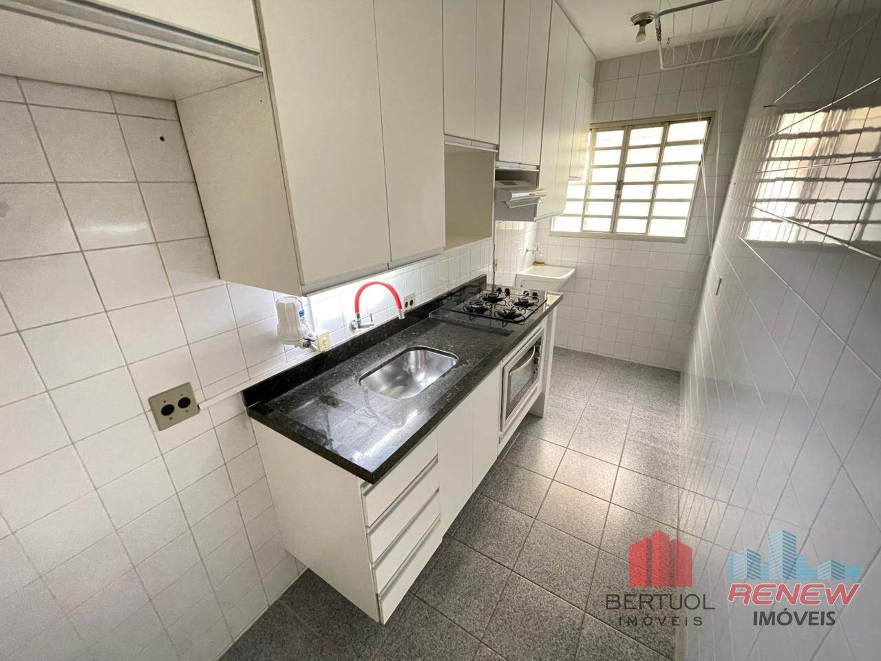 Apartamento à venda Jardim Panorama em Valinhos: COZINHA