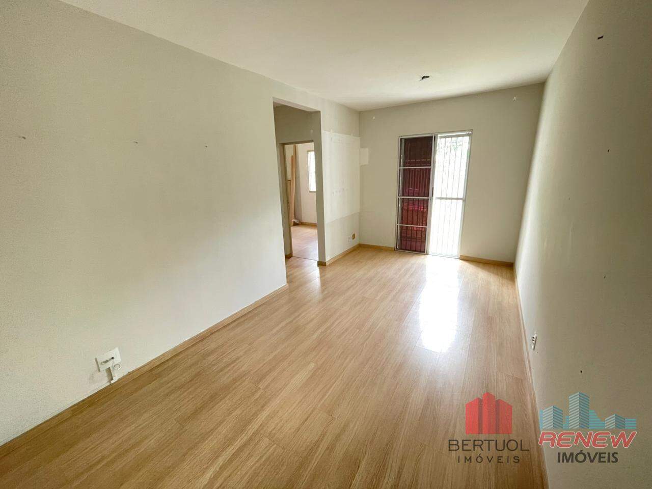 Apartamento à venda Jardim Panorama em Valinhos: SALA