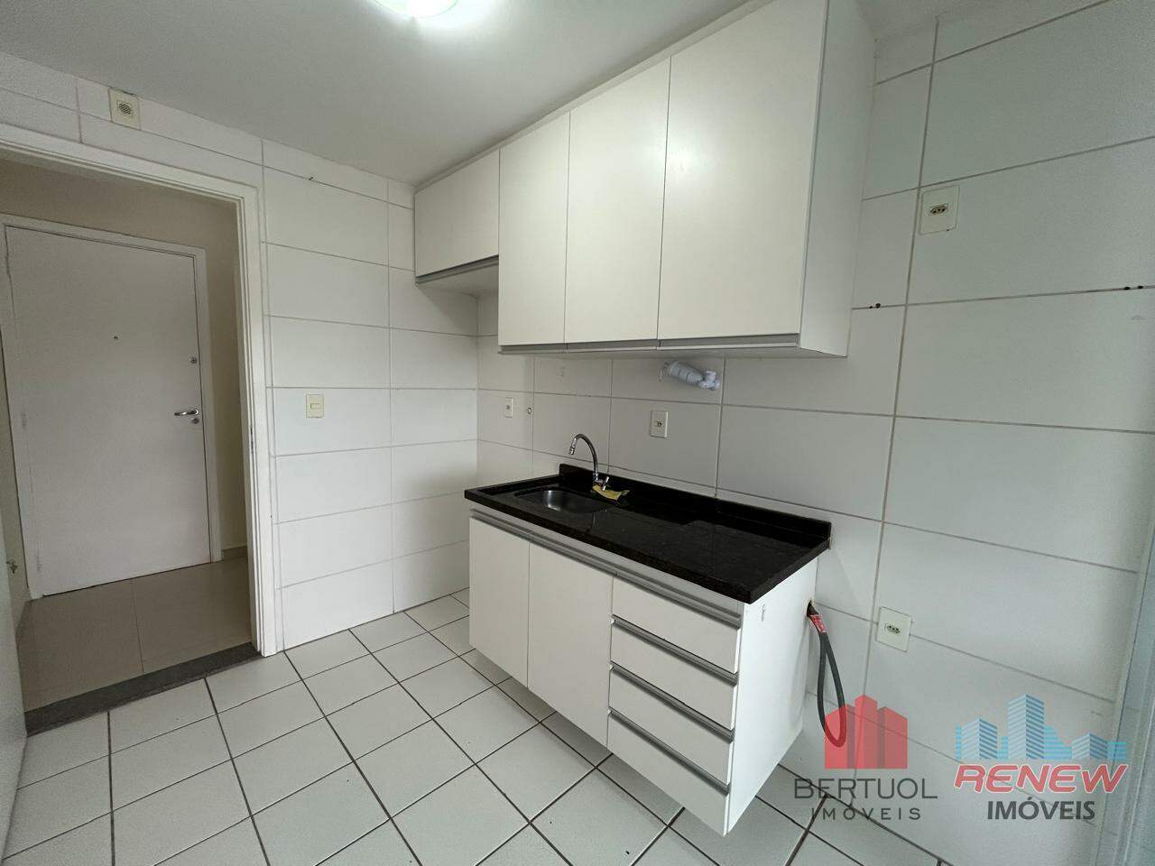 Apartamento para aluguel Condomínio Riviera de Vinhedo em Vinhedo: Condomínio Riviera de Vinhedo-Cozinha