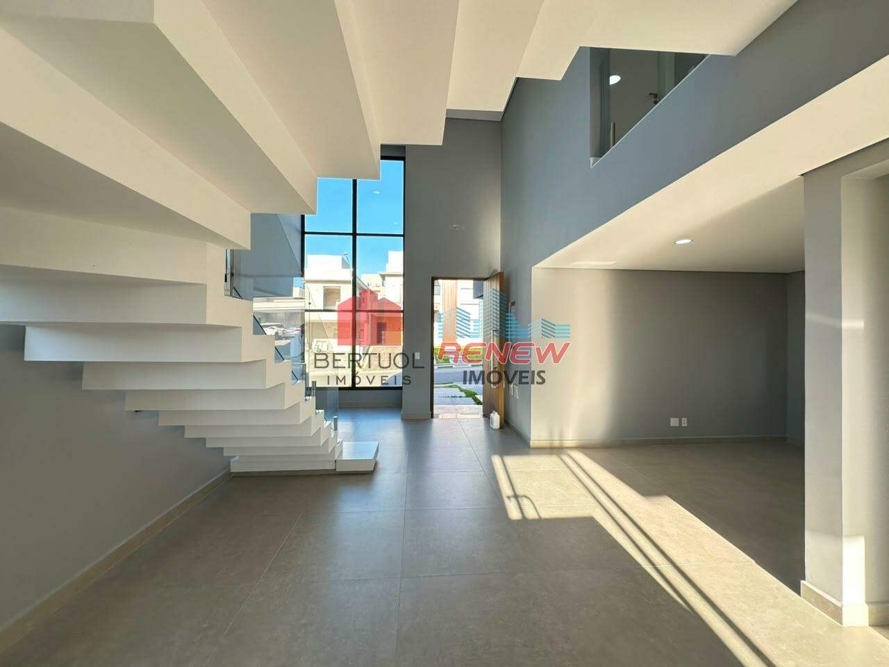 Casa de Condomínio à venda Residencial Mont'Alcino em Valinhos: SALA AMPLA