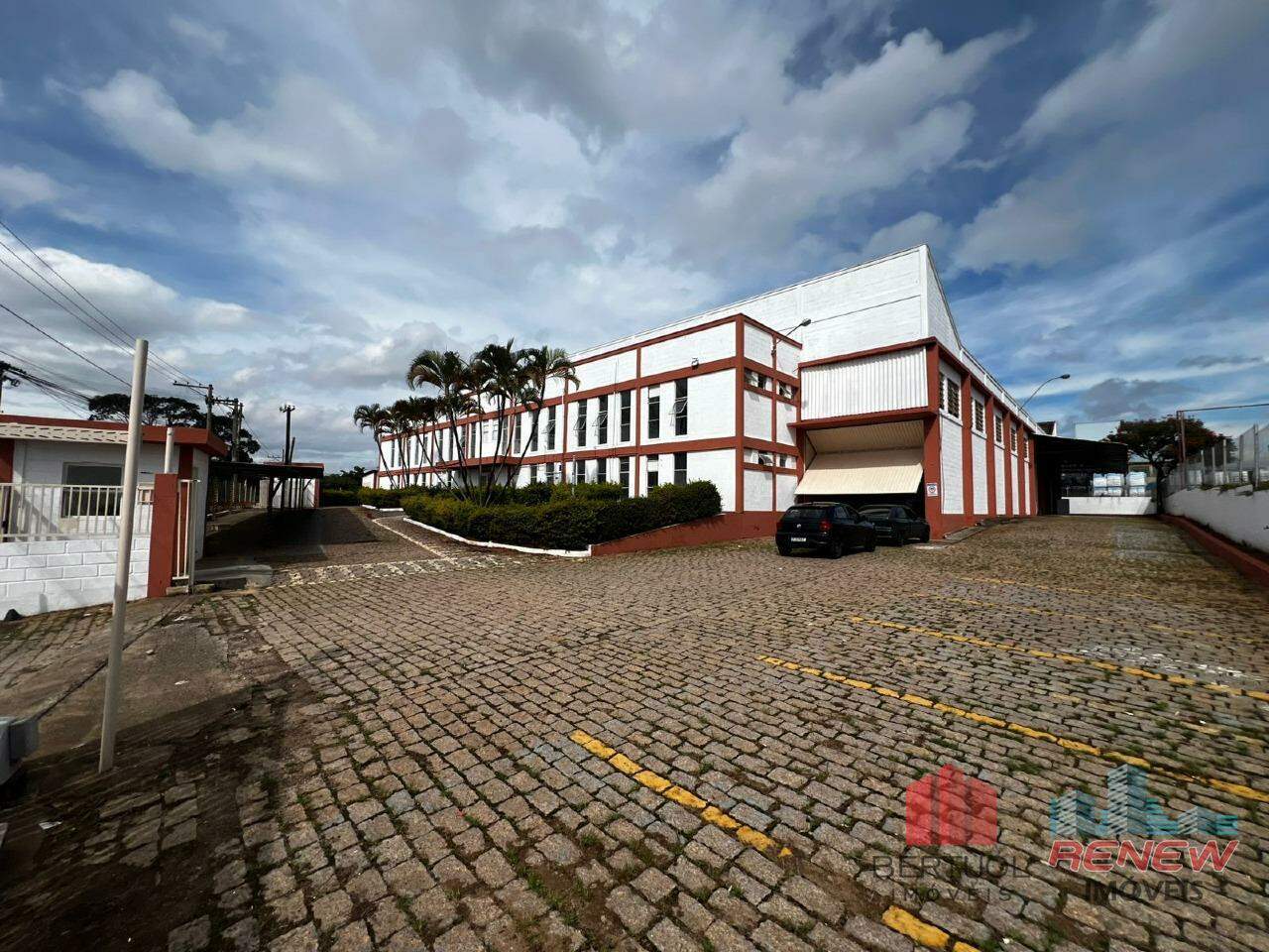 Galpão à venda Macuco em Valinhos: 