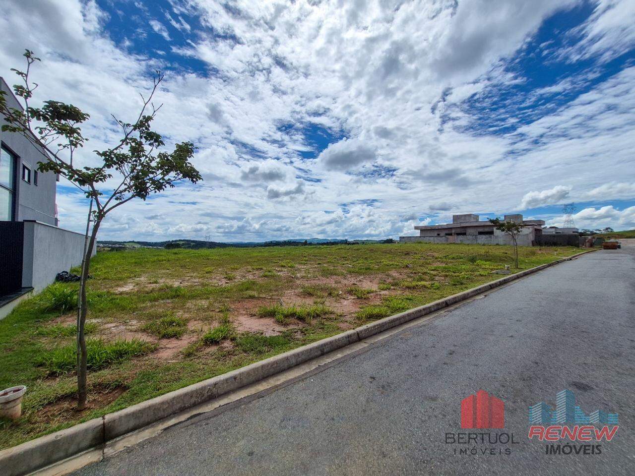 Terreno em condomínio à venda Residencial Portal dos lagos em Jundiaí: 