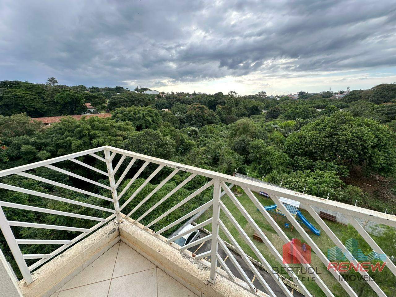 Apartamento à venda Residencial Parque dos Pinheirinhos em Vinhedo: SACADA SALA