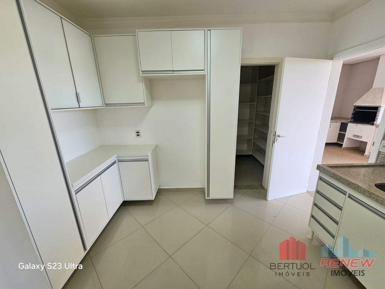 Casa de Condomínio para aluguel Condomínio Vista Alegre em Vinhedo: 