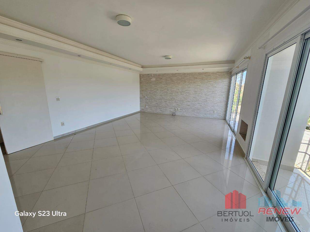 Casa de Condomínio para aluguel Condomínio Vista Alegre em Vinhedo: 