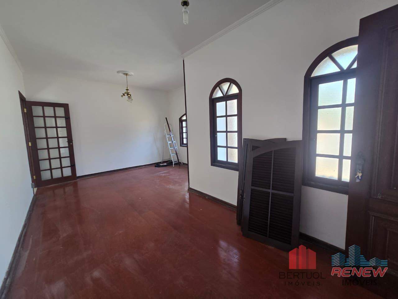 Casa à venda Santa Marina em Valinhos: 