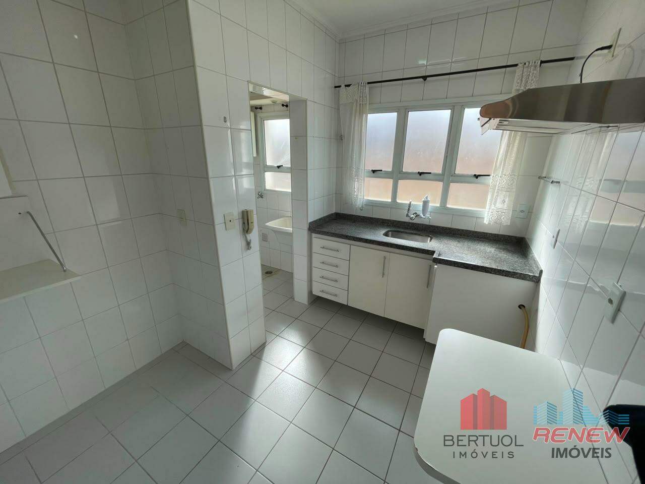 Apartamento para aluguel Residencial Flora em Vinhedo: COZINHA