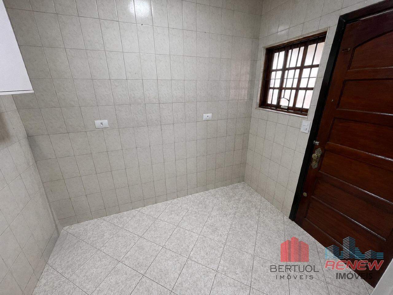 Casa à venda Pinheirinho em Vinhedo: LAVANDERIA