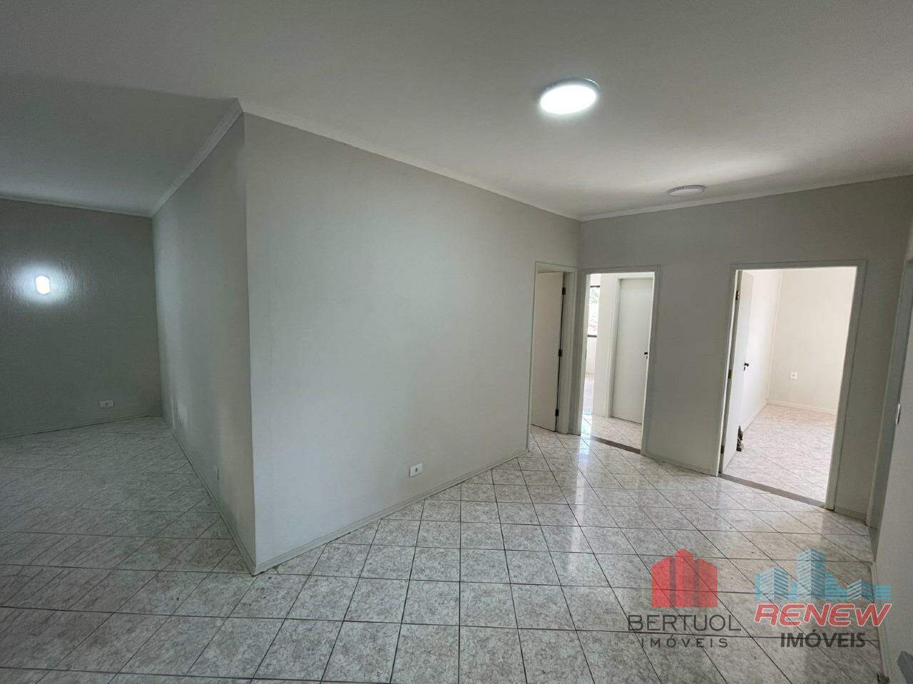 Casa à venda Pinheirinho em Vinhedo: SALA