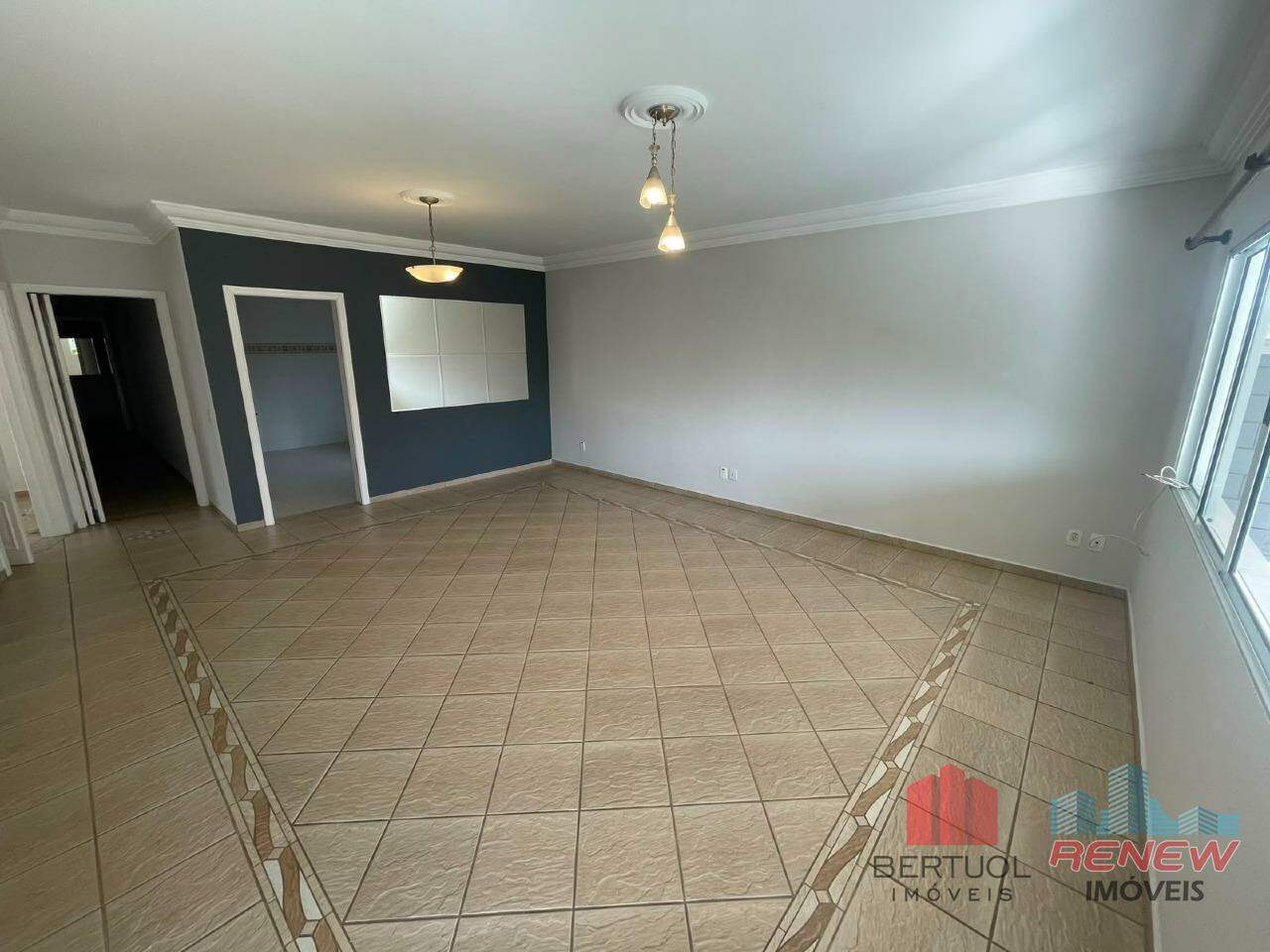 Casa de Condomínio à venda Condomínio Terras de São Francisco em Vinhedo: SALA
