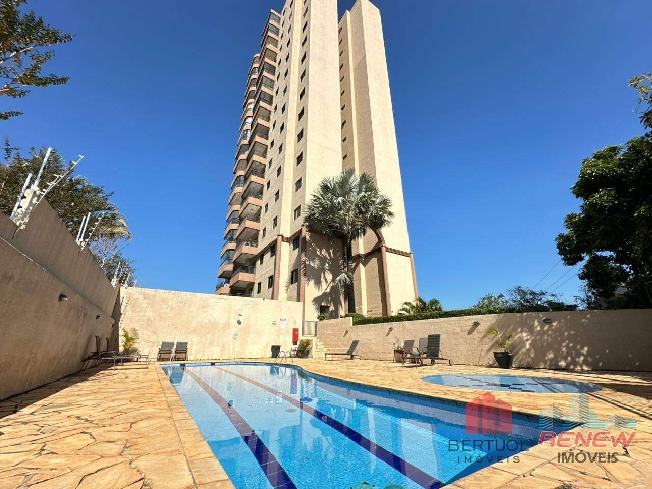 Apartamento para aluguel Vila Olivo em Valinhos: PISCINA