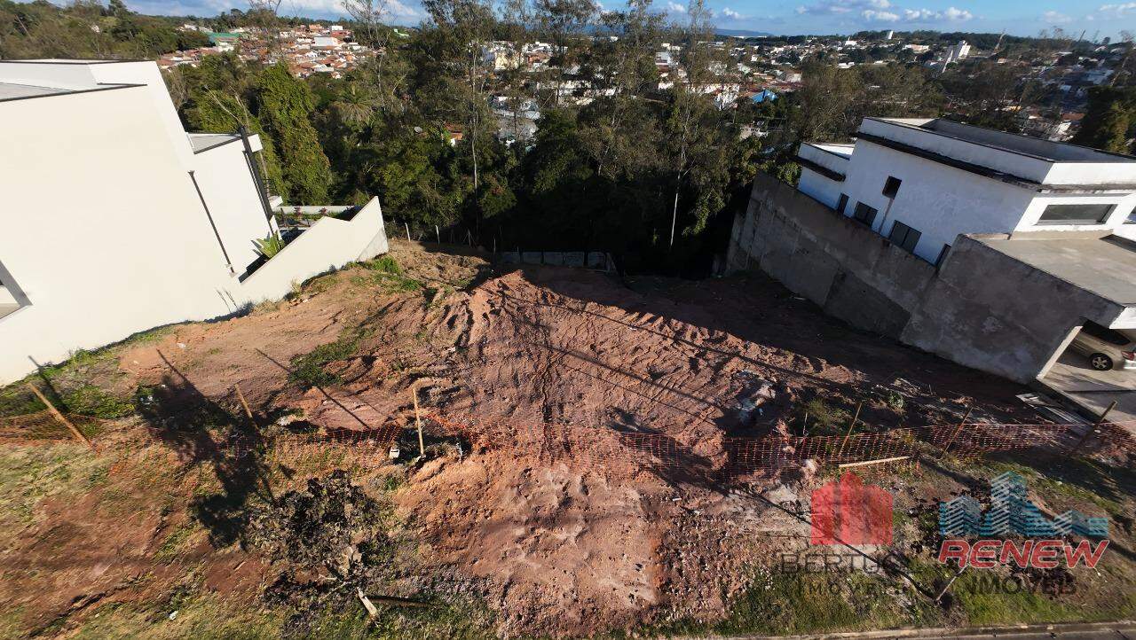 Terreno em condomínio à venda Condomínio Residencial Reserva dos Jatobás em Louveira: 