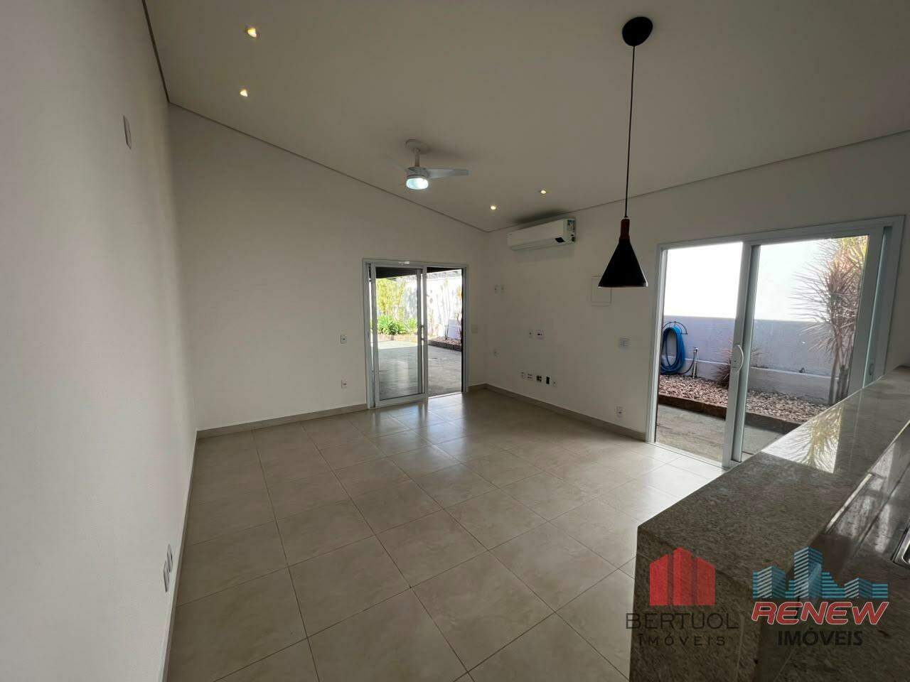 Casa à venda Centro em Vinhedo: 