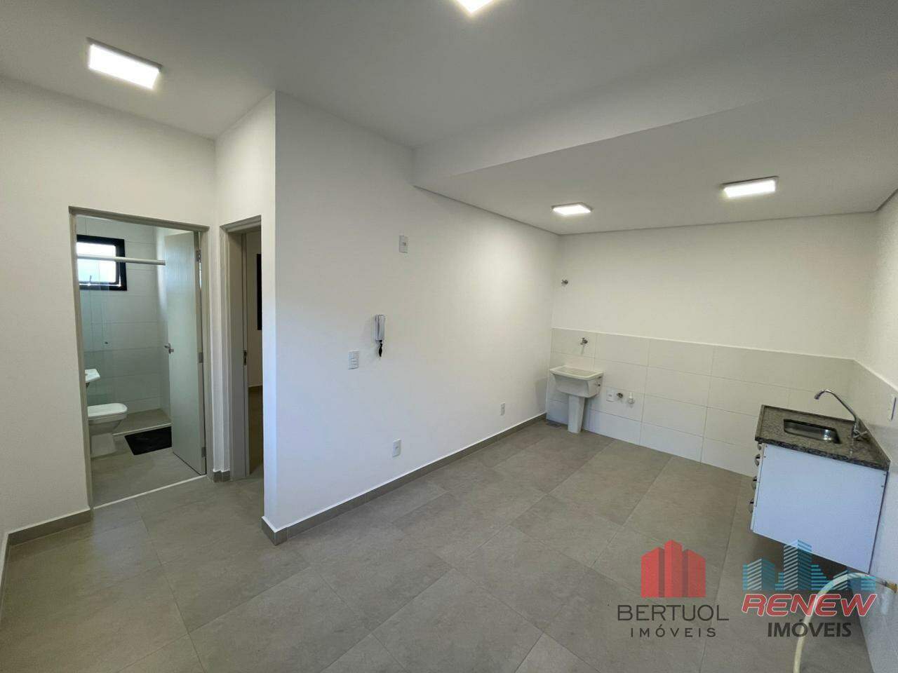 Apartamento para aluguel Jardim Miriam em Vinhedo: SALA / COZINHA