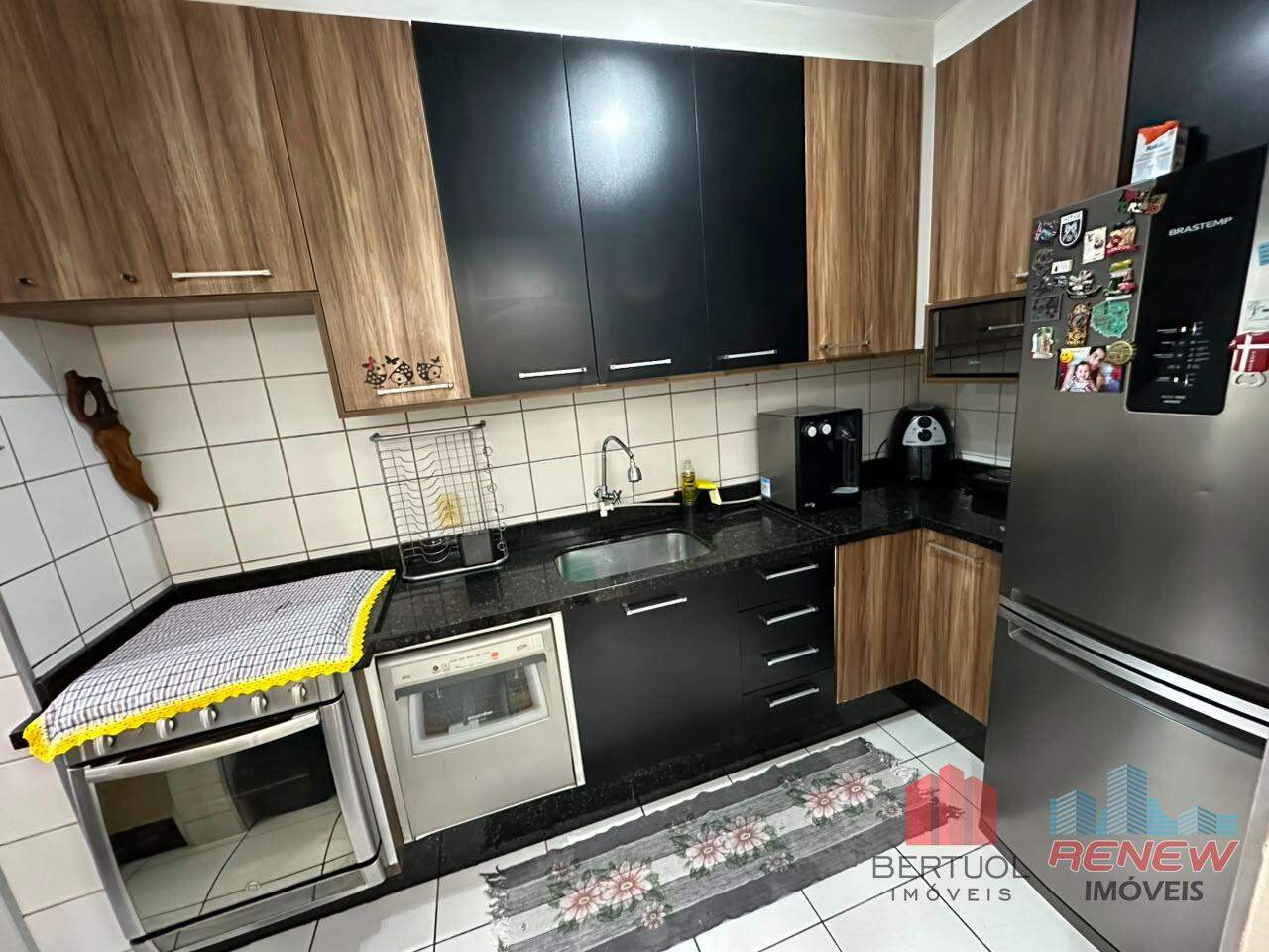 Apartamento à venda Condomínio Residencial Sol Maior em Vinhedo: COZINHA