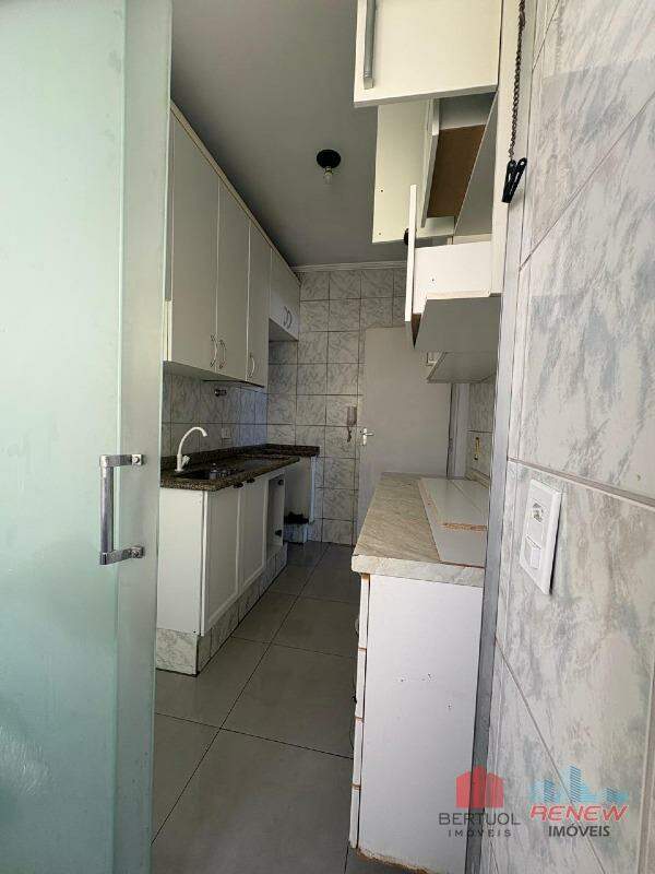 Apartamento para aluguel Condominio Parque Monte Verde em Valinhos: COZINHA
