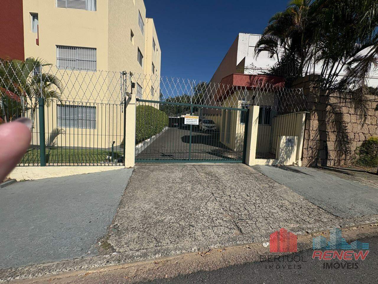 Apartamento para aluguel Condominio Parque Monte Verde em Valinhos: SAIDA