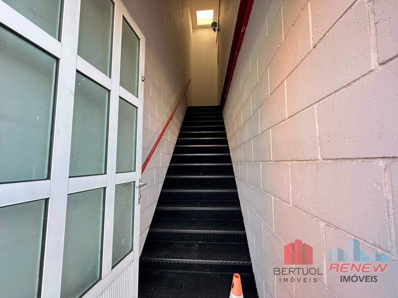 Apartamento para aluguel Centro em Vinhedo: 