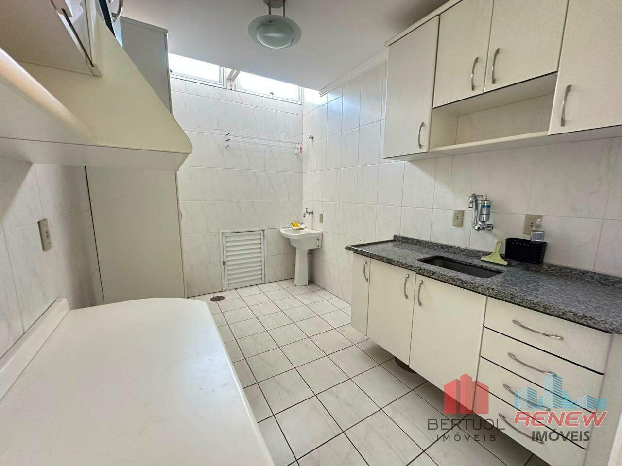 Apartamento para aluguel Centro em Vinhedo: 