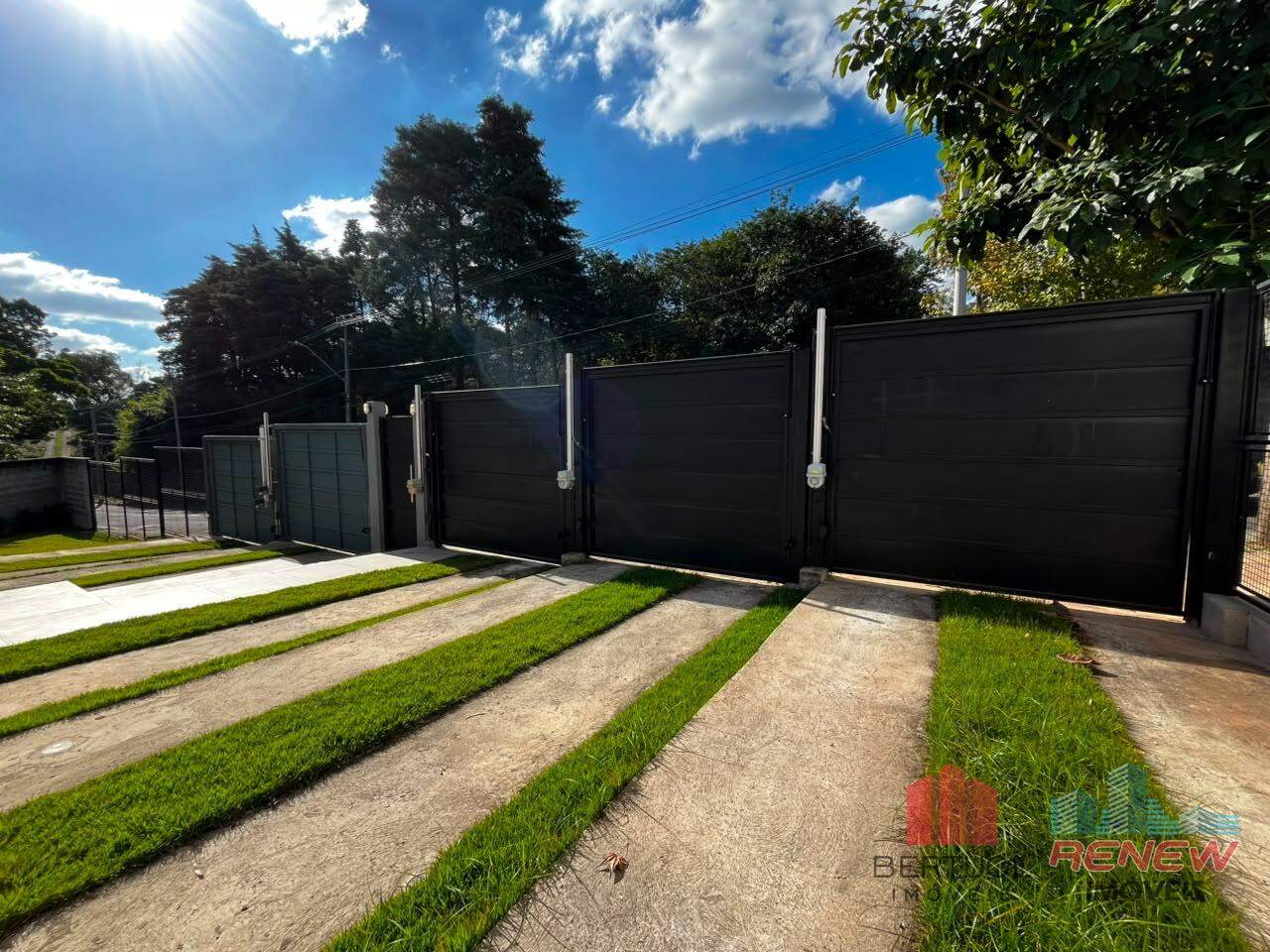 Kitnet/Studio/Flat à venda João XXIII em Vinhedo: 5 VAGAS