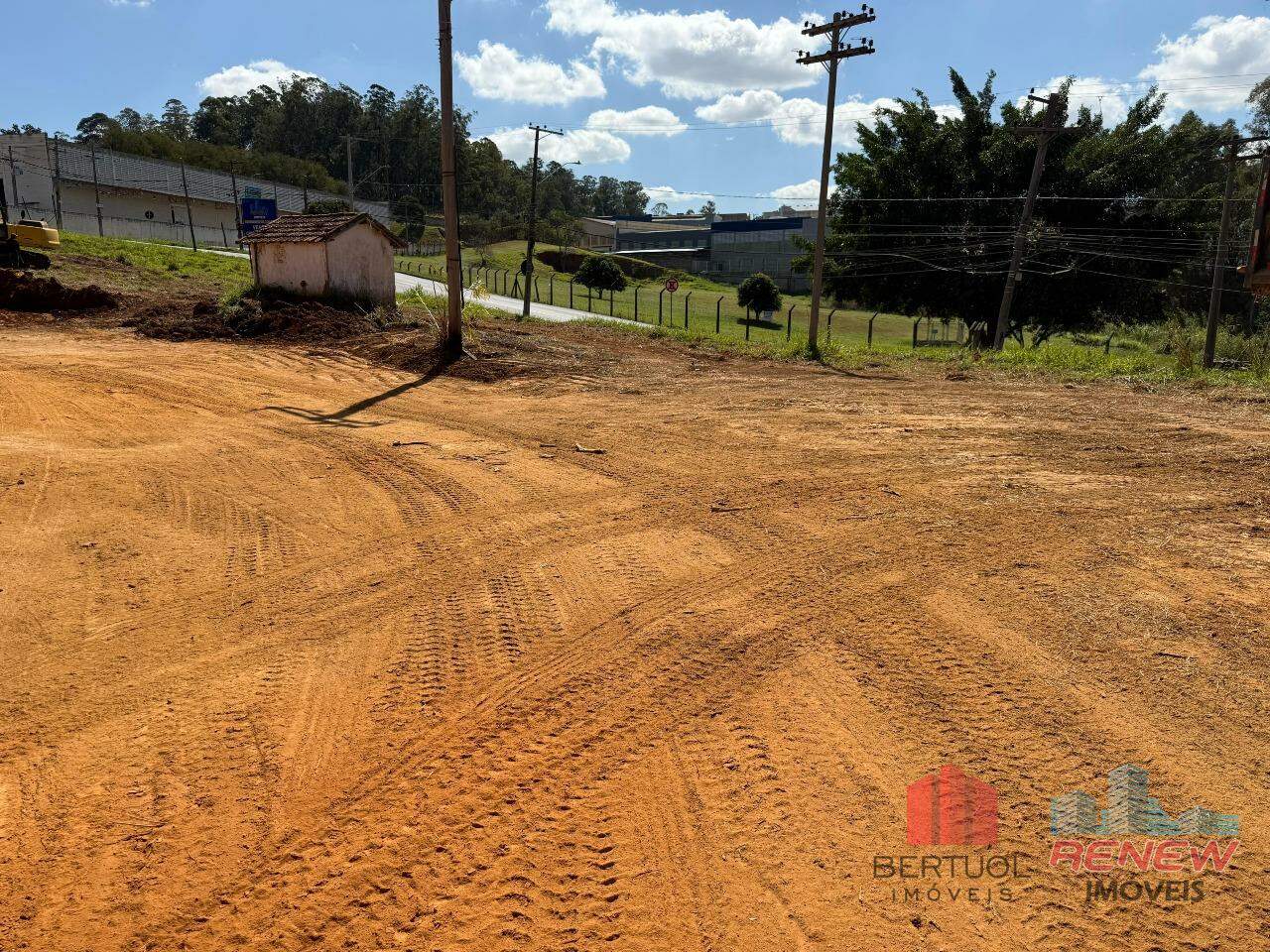 Terreno Comercial à venda Macuco em Valinhos: 