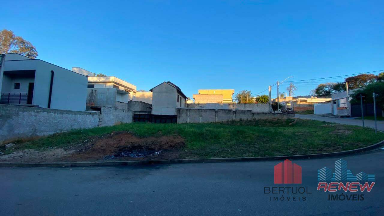 Terreno à venda Parque Pinheiros em Vinhedo: 