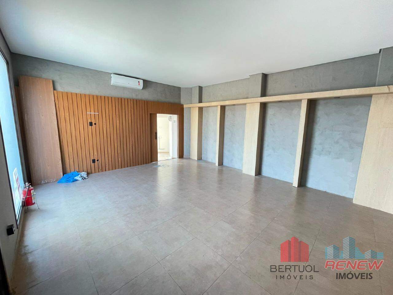 Sala para aluguel Centro em Vinhedo: SALÃO