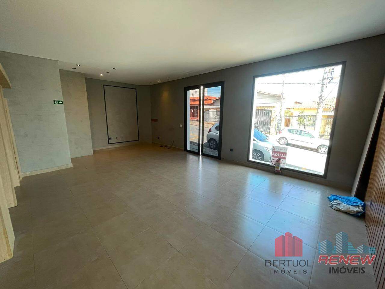 Sala para aluguel Centro em Vinhedo: SALÃO