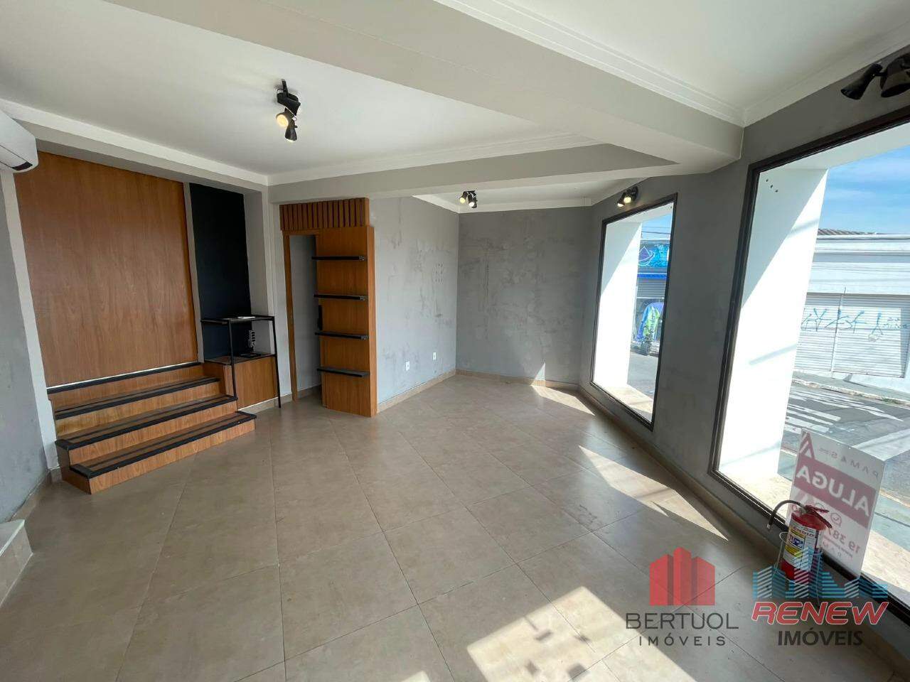 Sala para aluguel Centro em Vinhedo: SALÃO