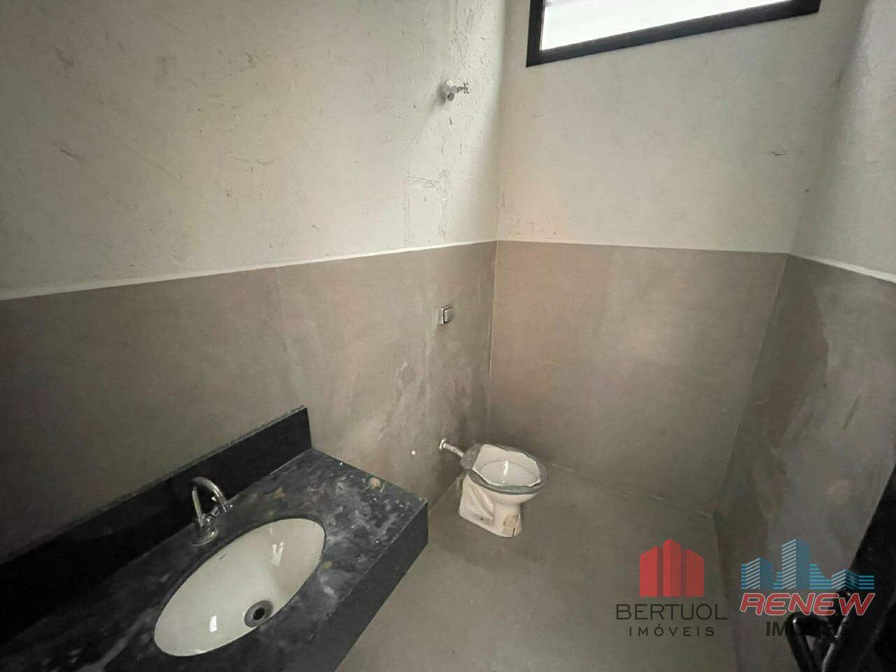 Sala comercial para aluguel Centro em Vinhedo: BANHEIRO