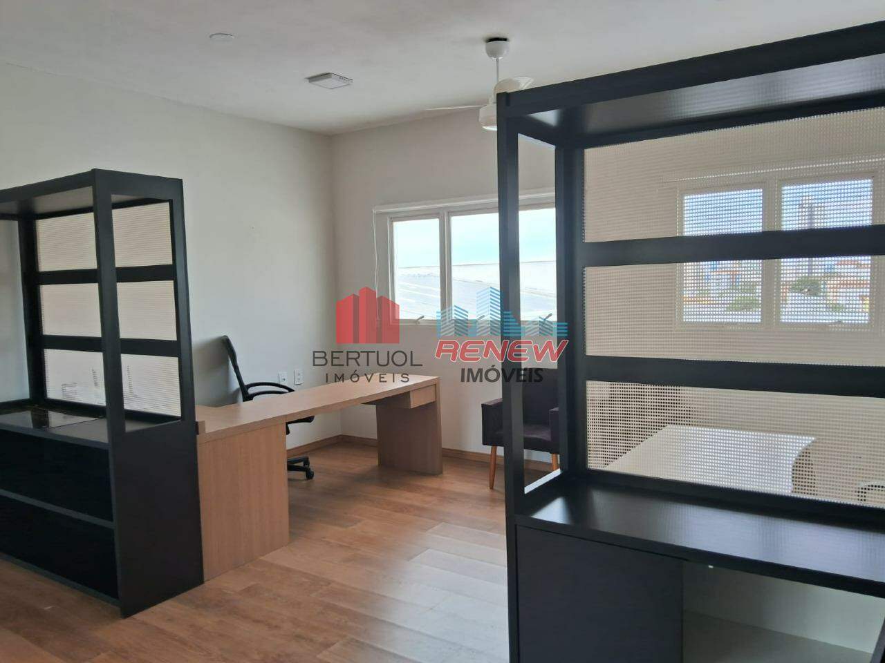 Sala comercial para aluguel Jardim Santo Antônio em Valinhos: 
